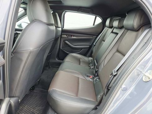 Certified 2025 MAZDA MAZDA3 Hatchback w/Premium Plus Pkg image 10