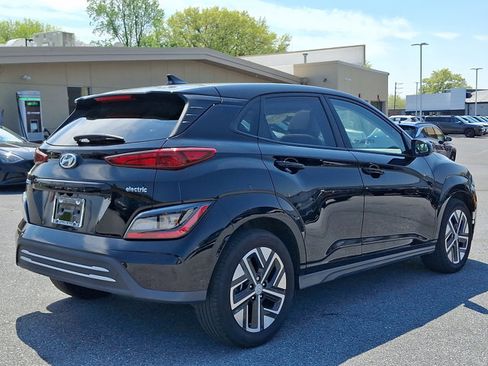 Certified 2023 Hyundai Kona SEL w/ Cargo Package FWD image 4
