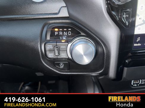 Used 2023 RAM 1500 Laramie image 30