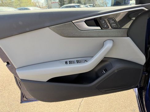 Used 2023 Audi A4 2.0T Premium w/ Convenience Package image 12