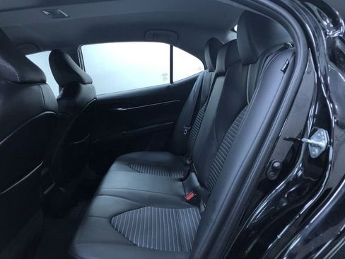 Used 2023 Toyota Camry SE image 13