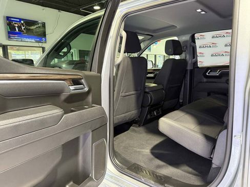 Used 2025 Chevrolet Silverado 1500 LT AWD/4WD image 57