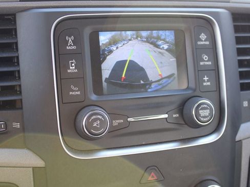 Used 2018 RAM 2500 Tradesman w/ Chrome Appearance Group image 30