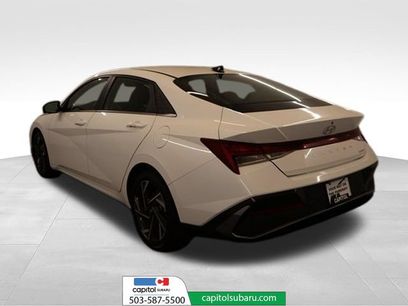 Used 2024 Hyundai Elantra Limited