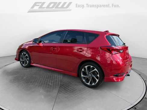Used 2017 Toyota Corolla iM FWD image 6