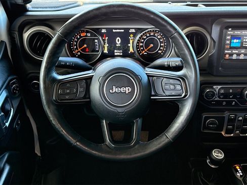 Used 2020 Jeep Wrangler Unlimited Sport image 21