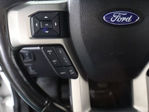 Used 2019 Ford F150 Platinum w/ Equipment Group 701A Luxury image 39