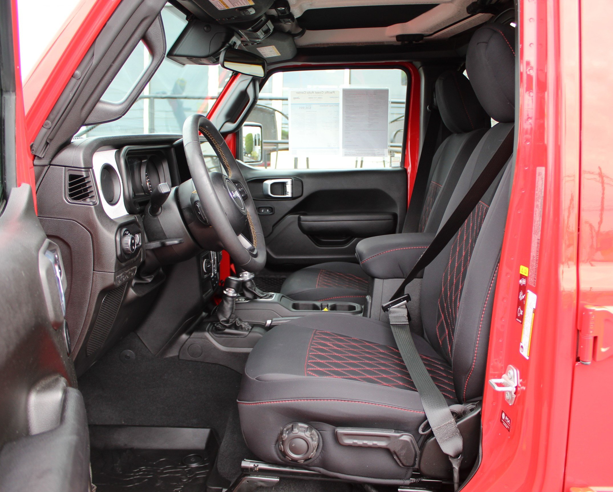 Used 2024 Jeep Gladiator Sport AWD/4WD image 21