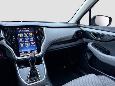 Used 2020 Subaru Outback Premium image 19