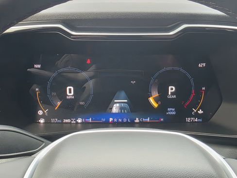 Used 2024 Chevrolet Colorado LT w/ LT Convenience Package III image 20