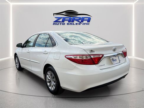 Used 2015 Toyota Camry LE FWD image 5