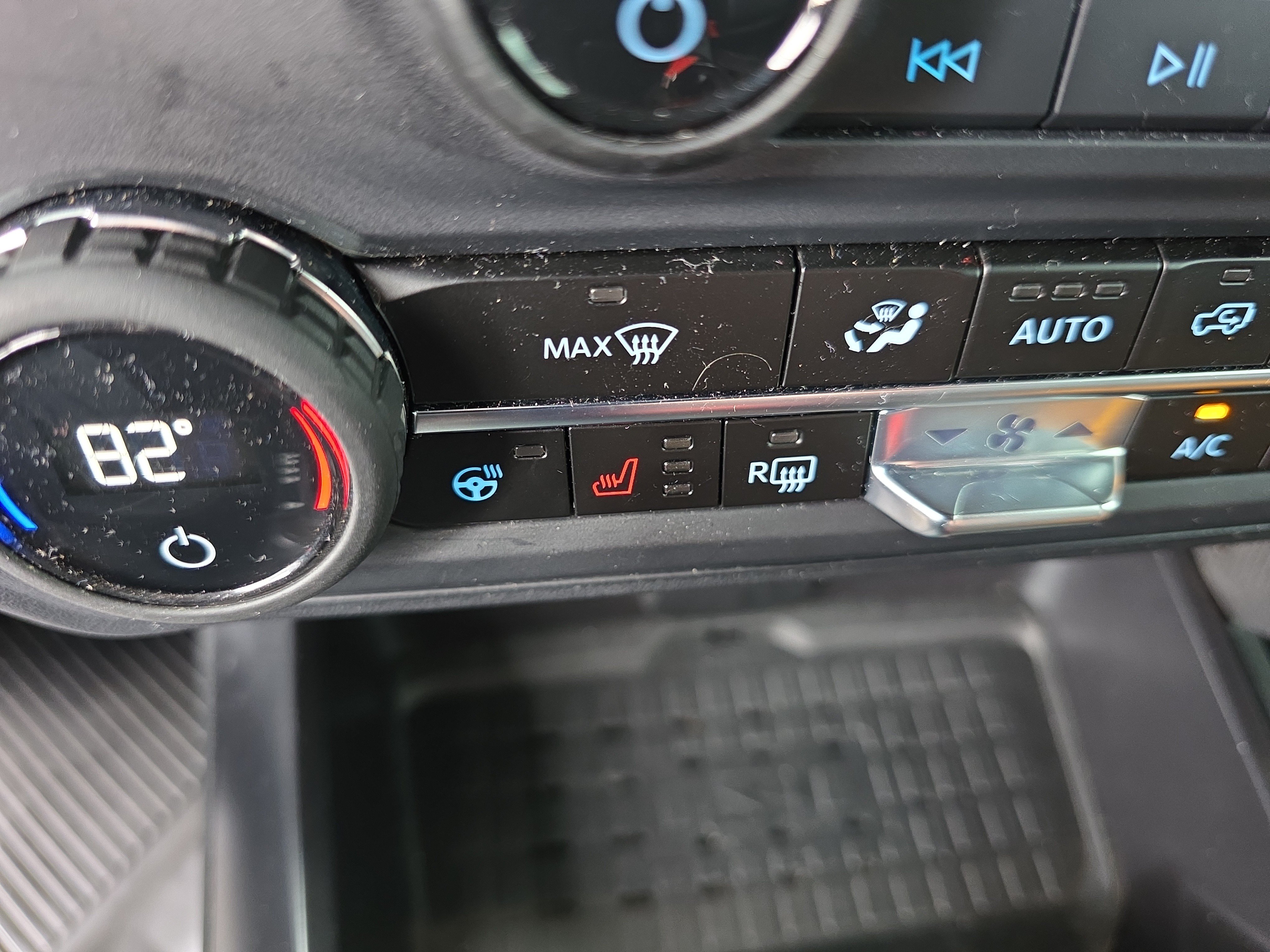 Used 2024 Ford Bronco Badlands AWD/4WD image 28