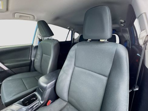 Used 2017 Toyota RAV4 LE w/ Carpet Mat Package FWD image 13