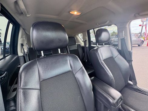 Used 2014 Jeep Compass Latitude image 36