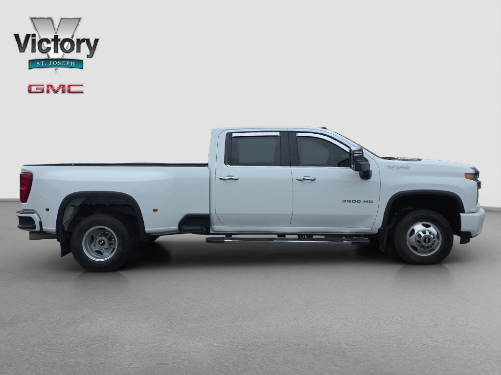 Used 2020 Chevrolet Silverado 3500 High Country w/ Snow Plow Prep/Camper Package AWD/4WD image 18