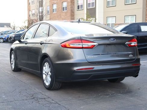 Used 2020 Ford Fusion SE image 7