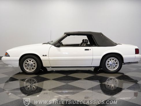 Used 1987 Ford Mustang LX image 2