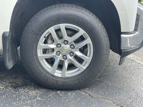 Certified 2020 Chevrolet Silverado 1500 LT w/ All-Star Edition image 9