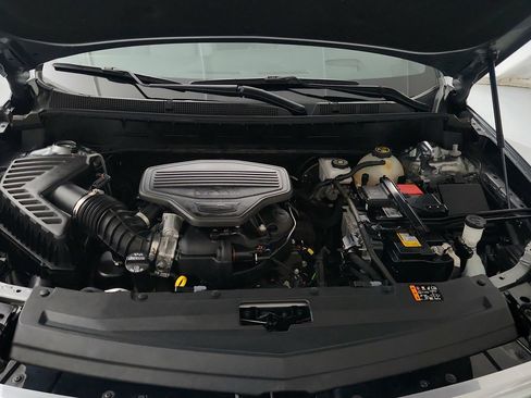 Certified 2024 Cadillac XT6 Premium Luxury w/ Technology Package AWD/4WD image 31