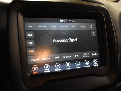 Used 2021 Jeep Renegade Sport image 14