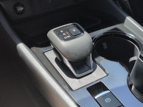 New 2026 Nissan Rogue SV FWD image 18
