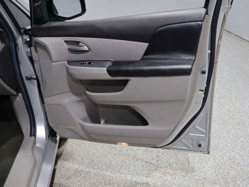Used 2012 Honda Odyssey Touring image 22