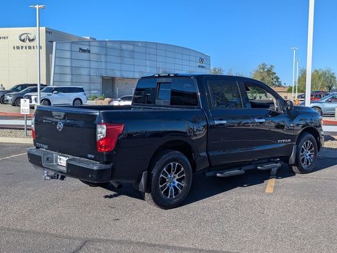 Certified 2021 Nissan Titan SV w/ SV Convenience Package image 6