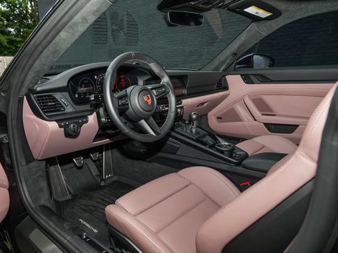 Certified 2026 Porsche 911 GT3 RWD image 4