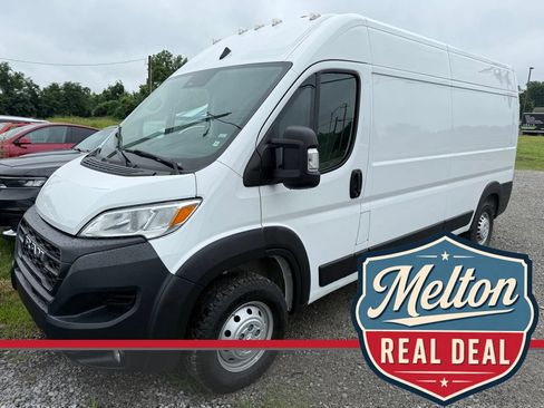 Used 2024 RAM ProMaster 2500 w/ Convenience Group FWD image 1