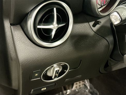 Used 2015 Mercedes-Benz SLK 350 SLK 350 image 10