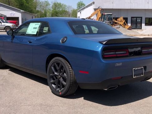 Used 2022 Dodge Challenger R/T w/ Blacktop Package image 6