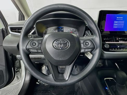 Certified 2025 Toyota Corolla LE image 15