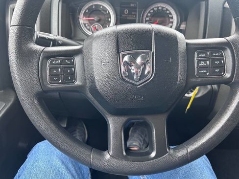 Used 2019 RAM 1500 Express w/ Wheel & Sound Group AWD/4WD image 23