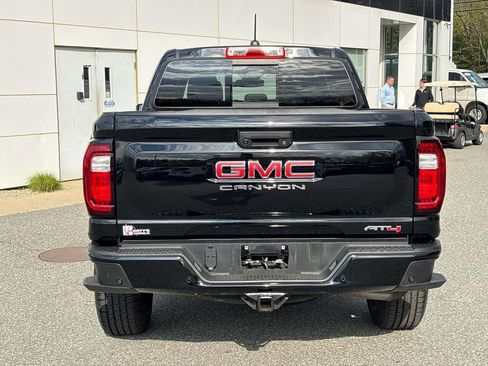 Used 2023 GMC Canyon AT4 w/ AT4 Premium Package AWD/4WD image 5