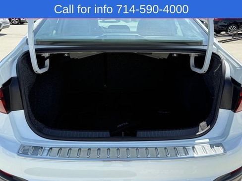 Used 2023 Volkswagen Jetta SE w/ Panoramic Sunroof Package FWD image 8