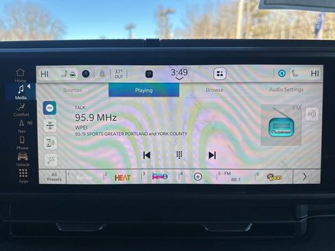 New 2026 Jeep Wrangler Unlimited Rubicon w/ Safety Group image 19