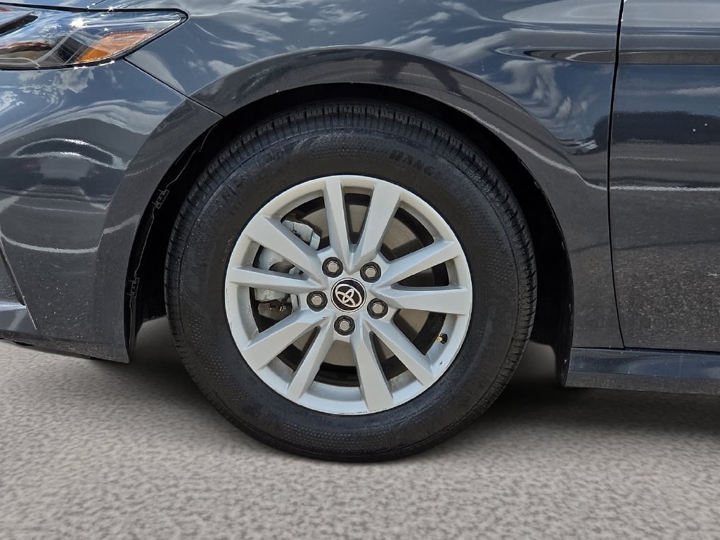 Certified 2026 Toyota Camry LE FWD image 9