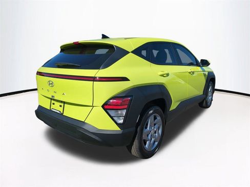 New 2026 Hyundai Kona SE image 5