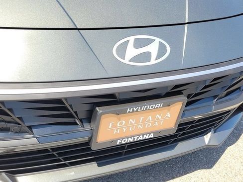 New 2026 Hyundai Elantra SEL Sport FWD image 31