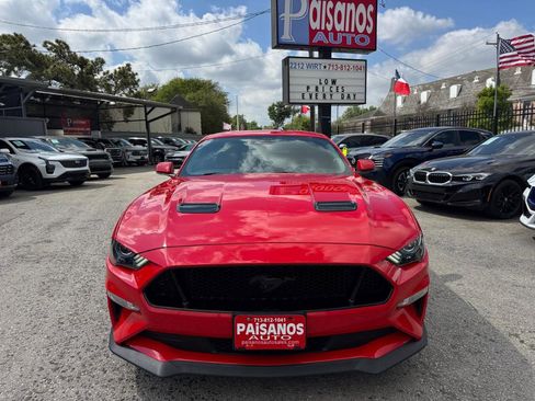 Used 2022 Ford Mustang GT Premium w/ GT Performance Package RWD image 3