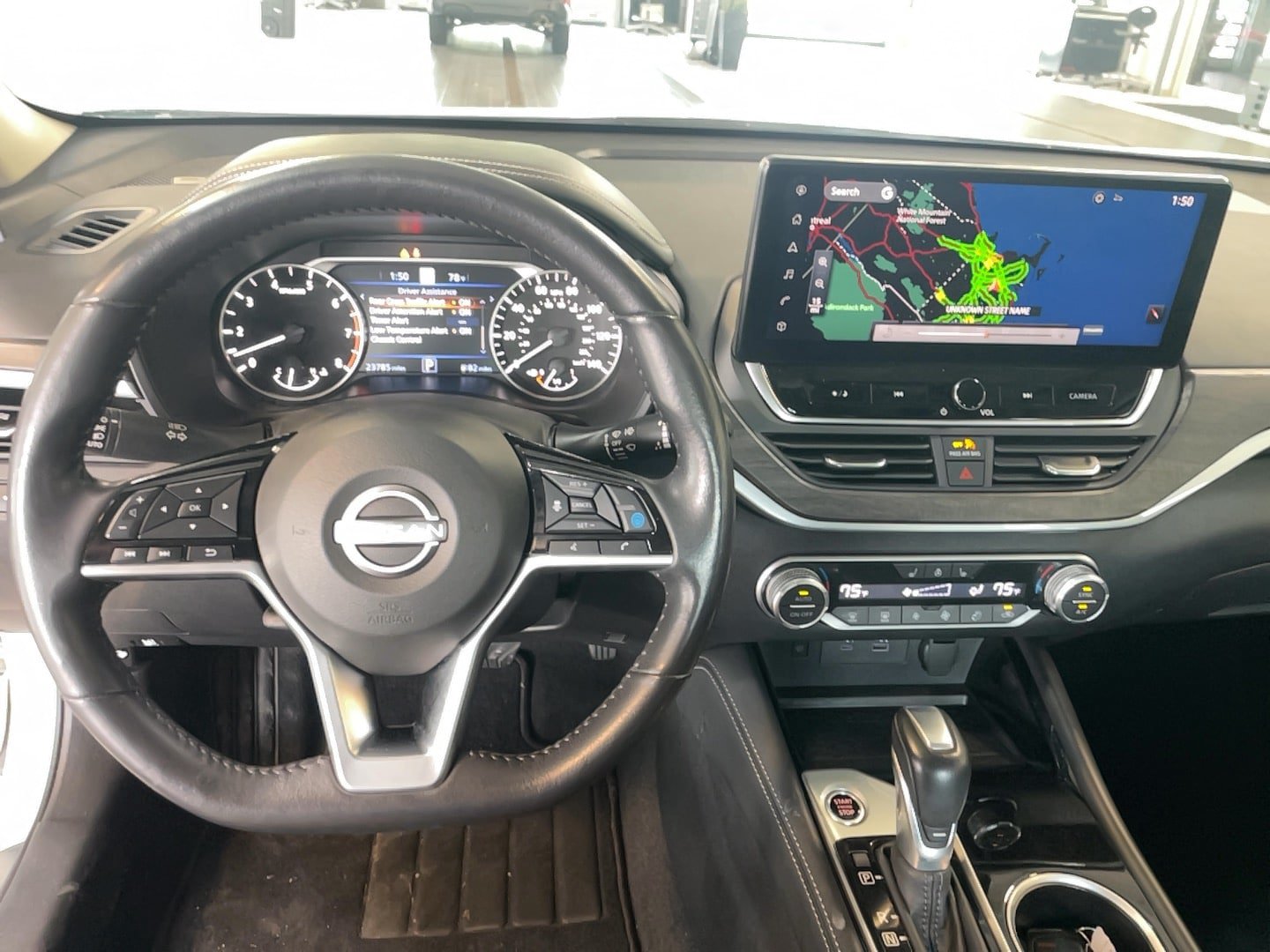 Used 2023 Nissan Altima 2.5 SL AWD/4WD image 15