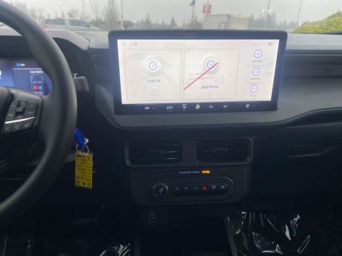 New 2025 Ford Maverick XL w/ Equipment Group 101A image 23