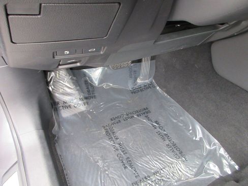 Used 2023 Lexus ES 250 w/ Premium Package image 30