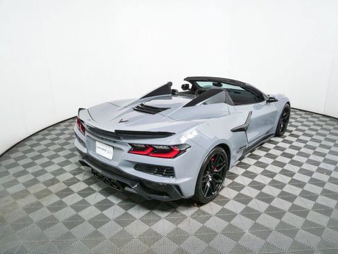 Used 2024 Chevrolet Corvette Z06 RWD image 23