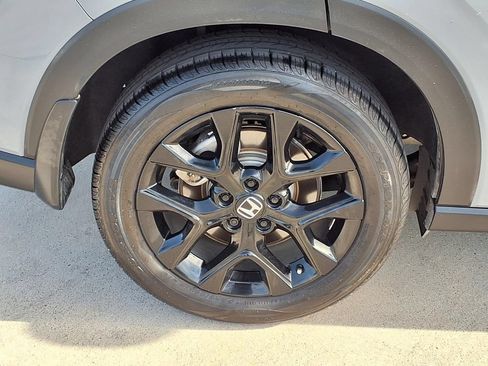 Used 2023 Honda HR-V Sport image 9