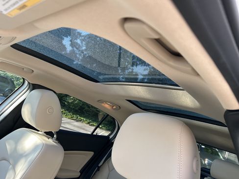 Used 2019 Mercedes-Benz GLA 250 image 21