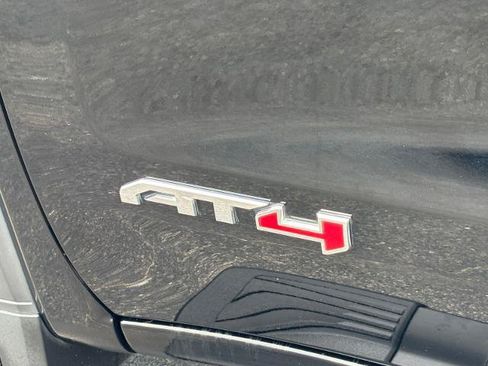 Used 2019 GMC Sierra 1500 AT4 w/ AT4 Premium Package AWD/4WD image 13