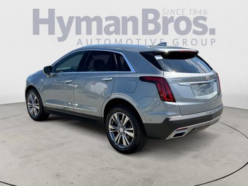 Used 2023 Cadillac XT5 Premium Luxury w/ Technology Package FWD image 5