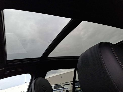 Used 2023 BMW X5 xDrive40i w/ Premium Package image 14