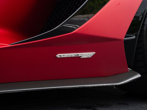 Used 2021 Lamborghini Aventador SVJ AWD/4WD image 36